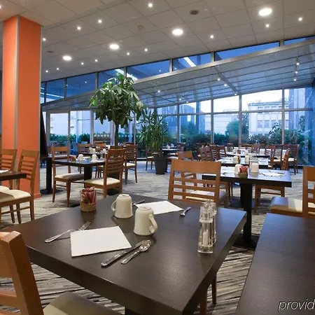 Ferrand Centre By Ihg Hotel